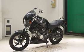 HONDA VTR 250 2015 MC33