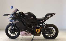 KAWASAKI ZX-25R ZX250E