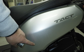 HONDA TACT-4ﾍﾞｰｼｯｸ AF79