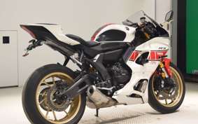 YAMAHA YZF-R7 2022 RM39J
