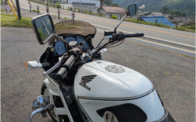 HONDA VFR750F 1988 RC24