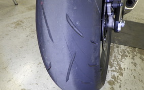 HONDA CBR650R E-Clutch 2025 RH17