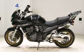 SUZUKI BANDIT 1200 S 2006 GV79A