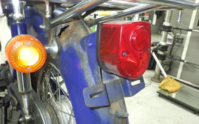 HONDA C50 SUPER CUB AA01