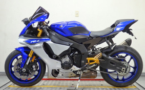YAMAHA YZF-R1 2015 RN39