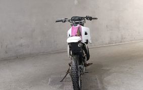 YAMAHA DT200 R 3ET