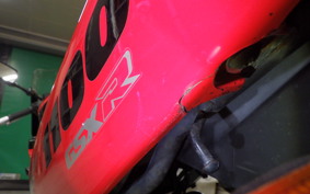 SUZUKI GSX-R1100 1991 GV73A