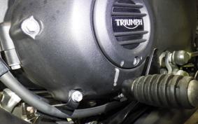 TRIUMPH BONNEVILLE BOBBER 2018