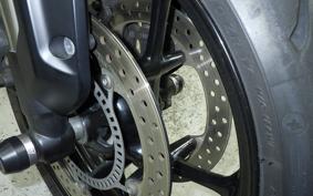 TRIUMPH TRIDENT 660 2021