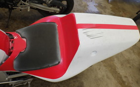 YAMAHA YZF-R6 2000