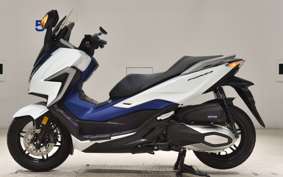 HONDA FORZA 250 MF15
