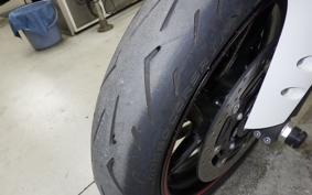 YAMAHA YZF-R6 2019