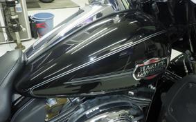 HARLEY FLHTCU 1690 2011