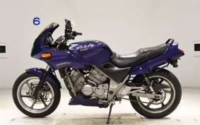 HONDA XELVIS 2011 MC25