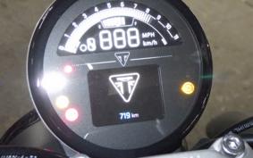 TRIUMPH TRIDENT 660 2025