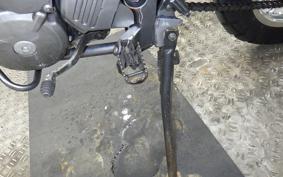 SUZUKI DJEBEL 250 XC SJ45A