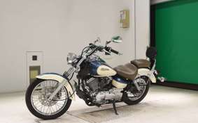 YAMAHA DRAGSTAR 250 2000 VG05J