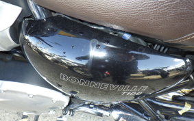 TRIUMPH BONNEVILLE T100 2020