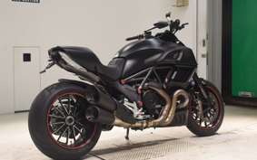 DUCATI DIAVEL DARK 2015