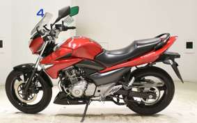 SUZUKI GSR250 2012