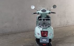 VESPA GTS150 SUPER M4590
