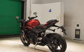 TRIUMPH STREET TRIPLE RS 2025
