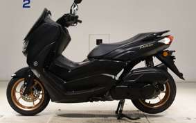 YAMAHA N-MAX 2001 SEG6J