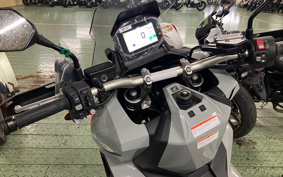 HONDA X-ADV 750 2025 RH10