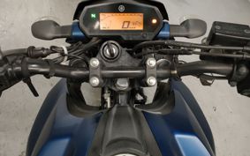 YAMAHA FZ25 RG42