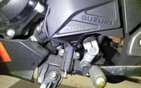 SUZUKI GSX250R 2004