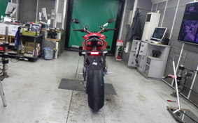 DUCATI STREETFIGHTER V4 S 2023