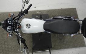 YAMAHA YB125SP