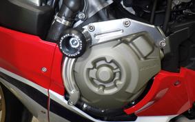 HONDA CBR1000RR GEN 3 SPECIAL 2017 SC77