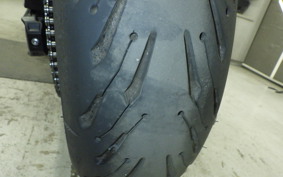 TRIUMPH TRIDENT 660 2025