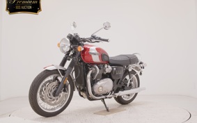 TRIUMPH BONNEVILLE T120 2024