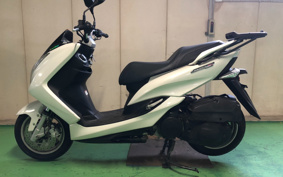 YAMAHA MAJESTYS SG28J