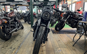 HARLEY RH975 NIGHT STAR 2022 ZH1