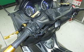 YAMAHA T-MAX 560 T 2021 SJ19J