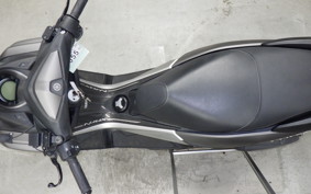 YAMAHA N-MAX 155 A 2013 SG50J