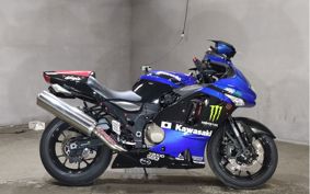 KAWASAKI ZX 1200 NINJA R 2004 ZXT20B