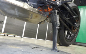 KTM 690 DUKE R 2013