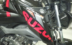 SUZUKI GSX-S125
