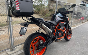 KTM 890 DUKE 2023 TU940