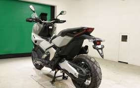 HONDA X-ADV 750 2025 RH21