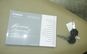 YAMAHA ﾌｧｯｼｰﾉ125