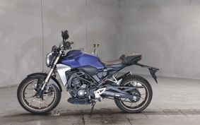 HONDA CB250R MC52
