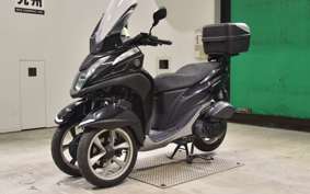 YAMAHA TRICITY 125
