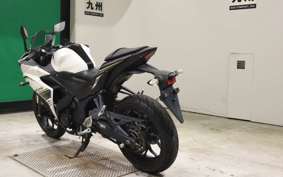 YAMAHA YZF-R25 A 2025 RG10J