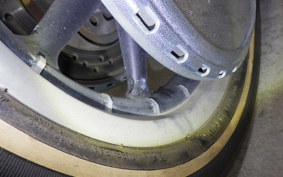 HARLEY FLHTCU-IS/C1450 2002