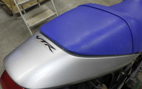 HONDA VTR 250 2024 MC33